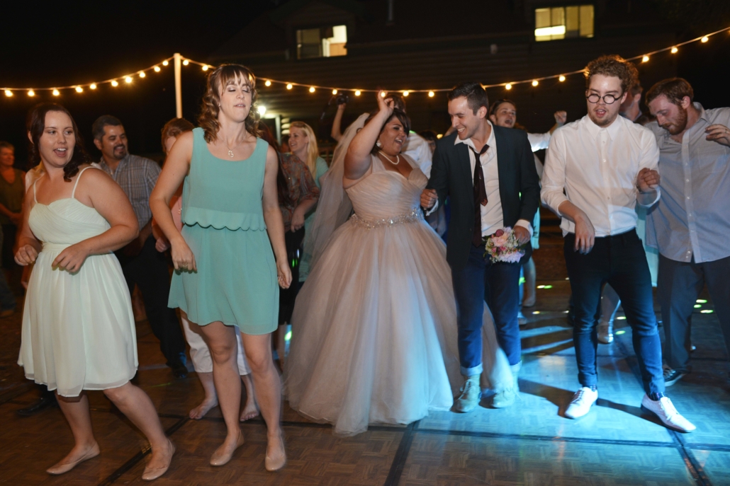 Peaks-Proevent-Services-Wedding-Dance-Floor
